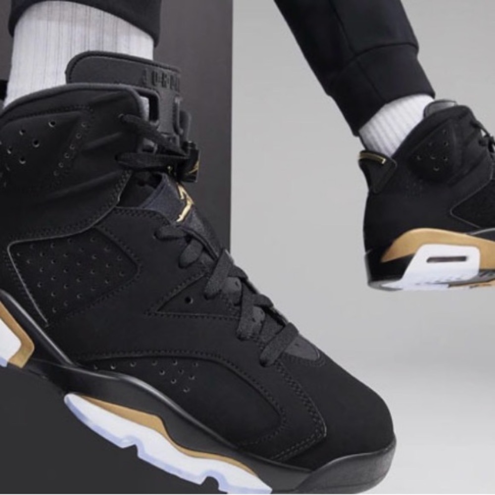 Jordan Men's Black and Metallic Gold High-Top Basketball Sneakers